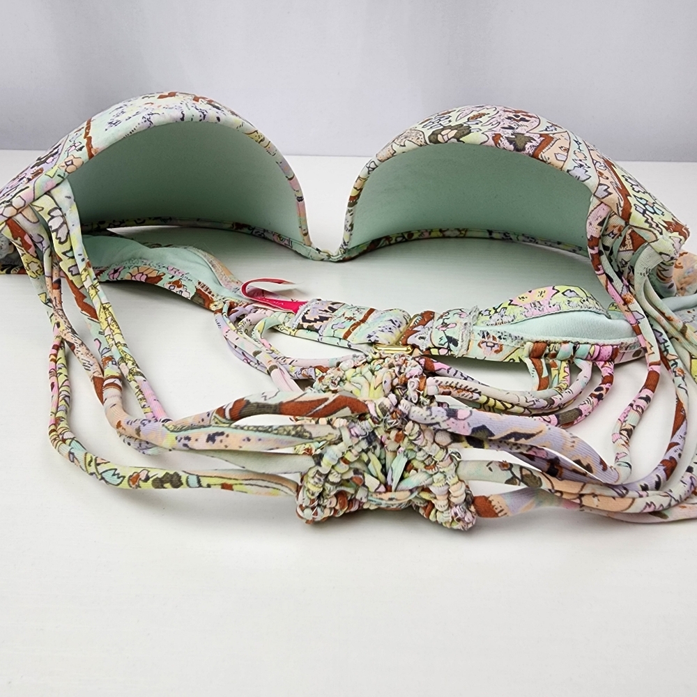Victoria's Secret Women's The Fabulous Macramé Bikini Top Size 36C - Picture 7 of 10
